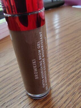 O/S TINTED NOURISHING BROW GEL**BRAND NEW